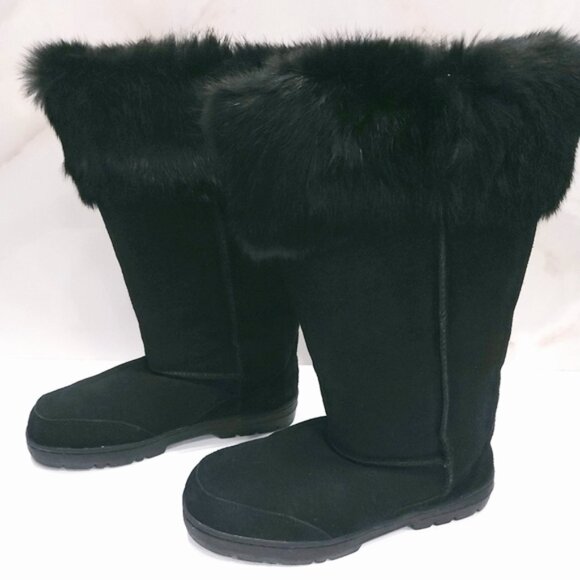 ON YOUR FEET Brand - Women's Black Boots - Size 9 - LIKE NEW! Suede & Rabbit - Picture 1 of 11